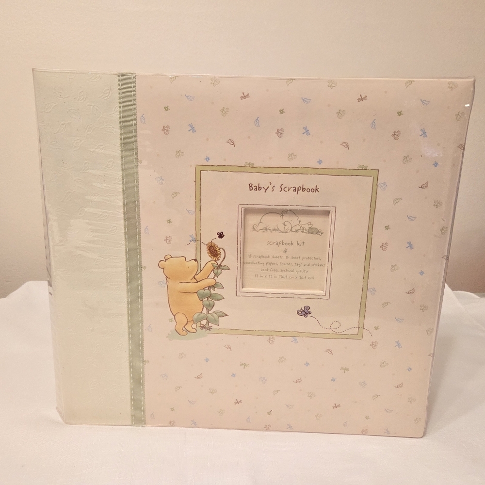 Target Corp. Disney Winnie The Pooh Baby Scrapbook 12 X 12 Postbound 15 Pages